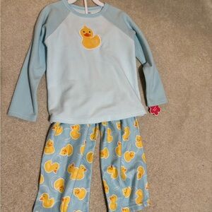 Carters size 6 Duck Print Blue Kids Pajamas